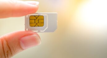 Chiamate, sms illimitate e tantissimi giga: maxi offerta Postemobile a 8€